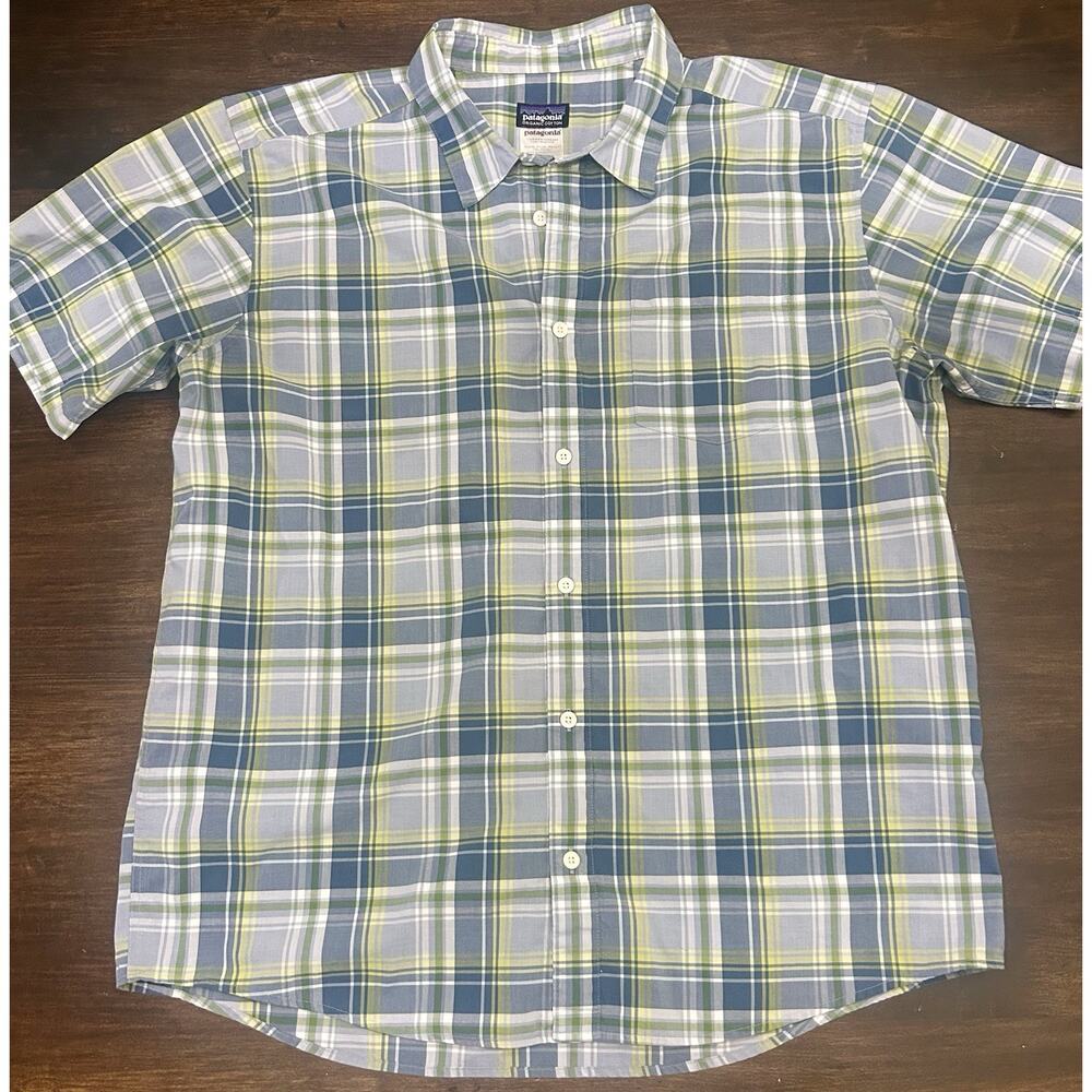 Patagonia Puckerware Shirt Mens L Green Plaid Short Sleeve Organic Cotton